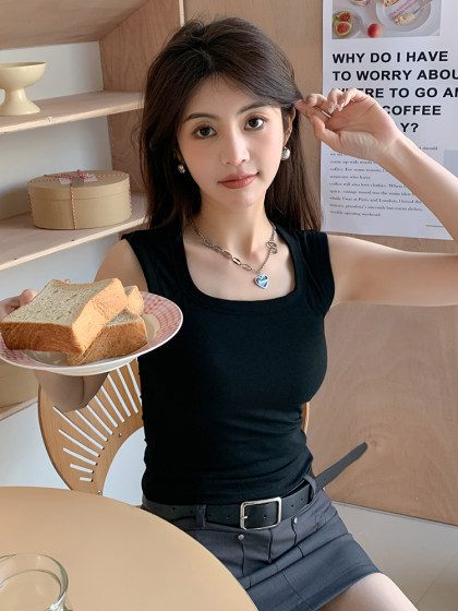 吊带背心女2025新款内搭美背带胸垫文胸一体白色无袖上衣春夏外穿