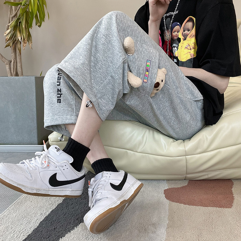 Large size sports shorts female loose summer fat mm student ins American high street casual straight cropped trousers 200 catties