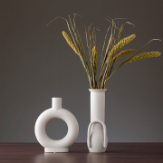 . Bắc Âu đơn giản bình gốm màu xám-trắng đơn giản sáng tạo flowerware khô hoa trang trí đồ trang trí nhà mềm.