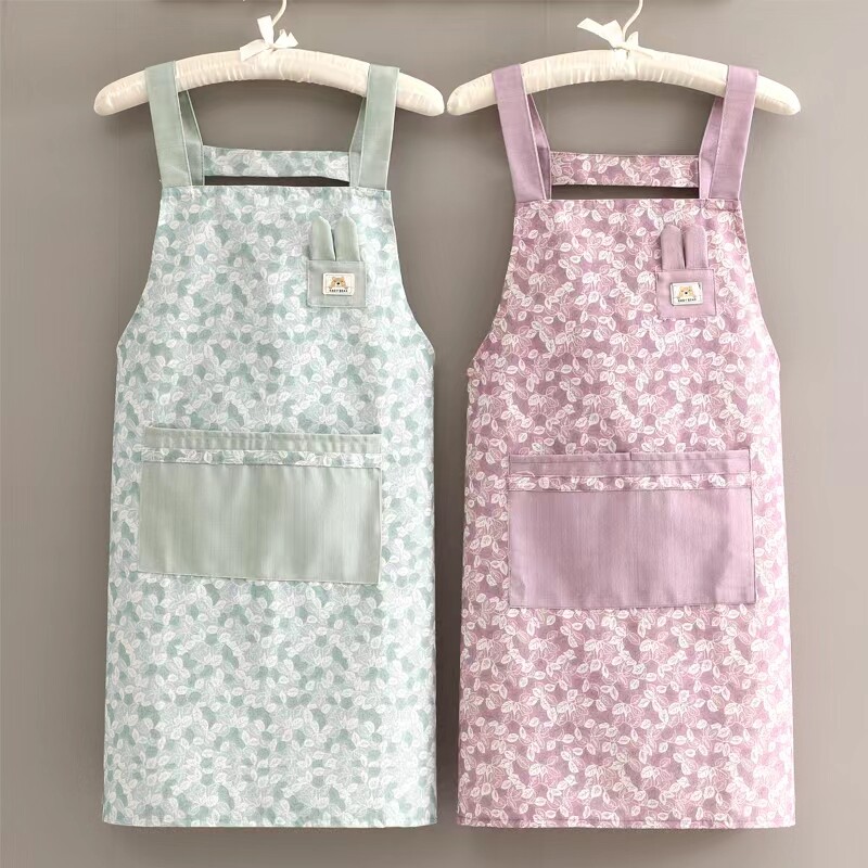 Cotton small fresh cartoon cute apron Korean version female fashion adult holding baby bag home kitchen cooking breathable apron