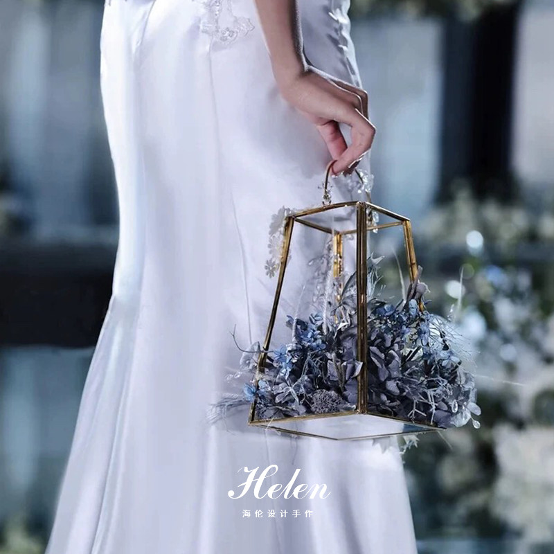 ins Nordic style hand bouquet bride wedding eternal flower rose hand bouquet portable hand carry little red book customization