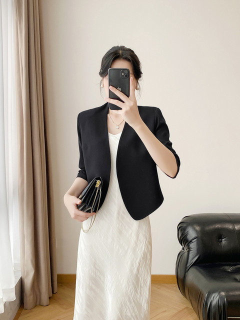 Lingze Xi Elegant Slim-Fit Waist-Cinching Fishtail Jacquard White Spaghetti Strap Dress for Women Summer