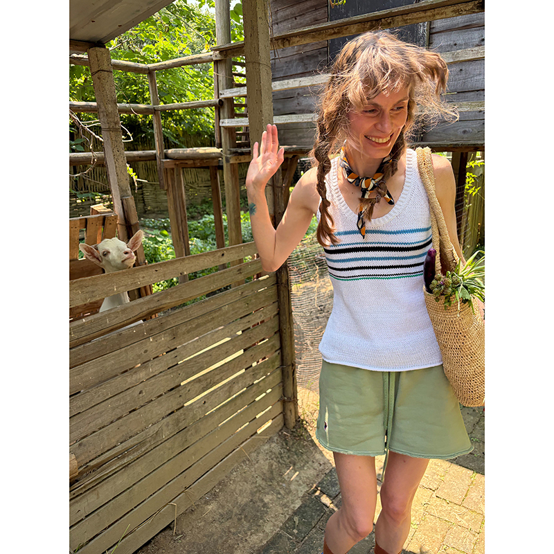 New Summer Cotton and Linen Rolled-Edge Thick-Knit Sleeveless Striped Ice Silk Knit Tank Top for Women, American Retro Style New Summer Cotton and Linen Rolled-Edge Thick-Knit Sleeveless Striped Ice Silk Knit Tank Top for Women, American Retro Style