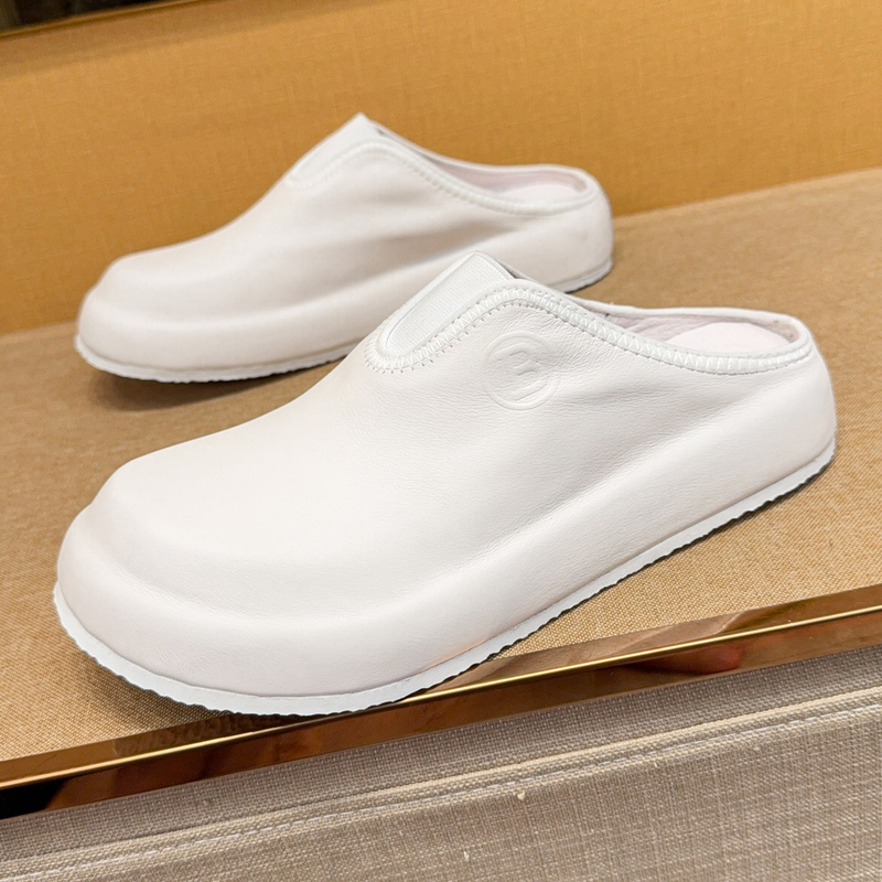 Footkiear First-Layer Cowhide Light Luxury High-End Clogs 2026 New European Style Men's Thick-Soled Summer Slippers Footkiear First-Layer Cowhide Light Luxury High-End Clogs 2026 New European Style Men's Thick-Soled Summer Slippers