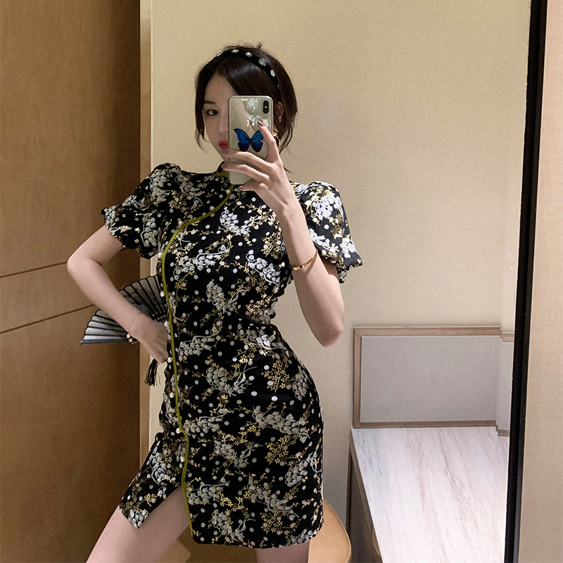 2021 spring new Chinese style puff sleeves waist slit slim fit retro improved cheongsam slimming dress