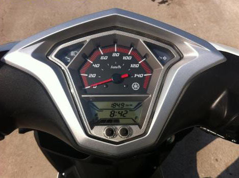 Applicable Mountain leaf Shang territorial waters Condensed Film TPU Membrane Scooter Instrumentation Anti-Scraping High-definition Transparent Crash-proof Strip Film