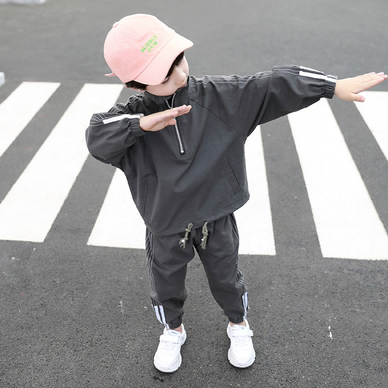 Children's clothing boys' suits spring and autumn clothing 2020 new middle and small children's handsome foreign style two-piece sports Korean version of the net red tide