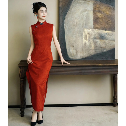 高级感敬酒服新娘2025新款新中式旗袍显白订婚礼服连衣裙长款晨袍