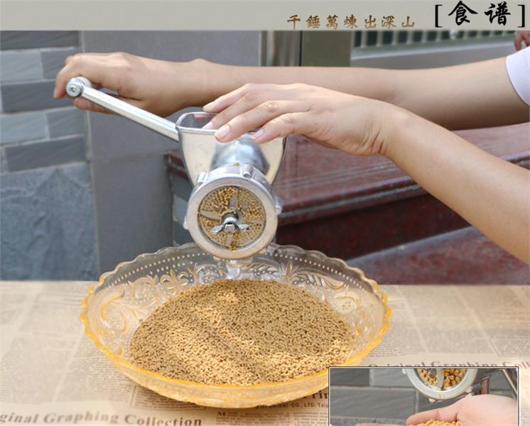 Duck corn bird food homemade indigo chin fish bait granulation dog food granulator small granulation household manual processing