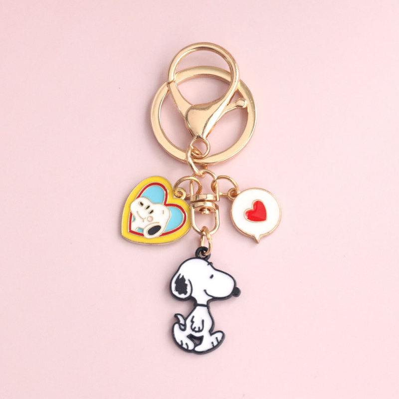 Snoopy Cartoon Keychain Souvenir Gift for Friends Cute Pendant Bag Keyring Backpack Decoration Pendant Snoopy Cartoon Keychain Souvenir Gift for Friends Cute Pendant Bag Keyring Backpack Decoration Pendant