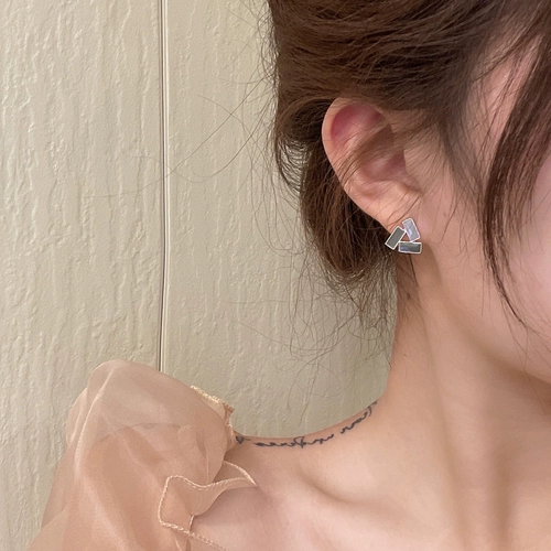 Летние короткие маленькие серьги, серебро 925 пробы, простой и элегантный дизайн