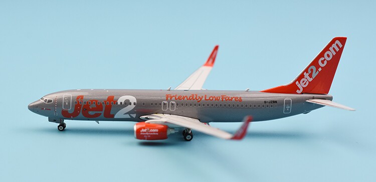Phoenix 04259 JET2 B737-800 G-JZBN 1:400