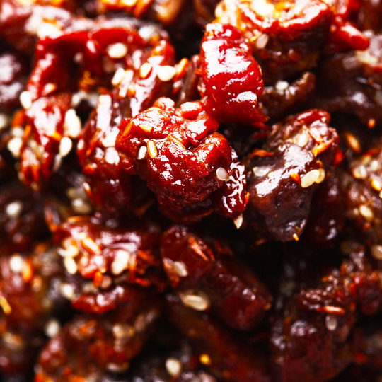 Niuhengji Inner Mongolia Air-Dried Beef Cubes Snacks for Children, Original Cut, Thick Cut, Small Package, Official Flagship Store 500g