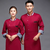 Красный лонгслив, фартук