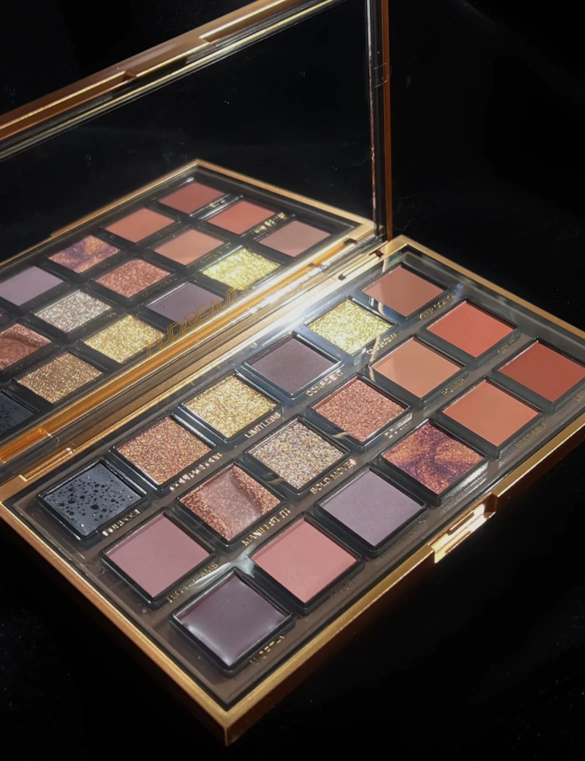 [Готовая к продаже новинка HUDA BEAUTY 18-цветная палетка теней для век empowerед / rose quartz]