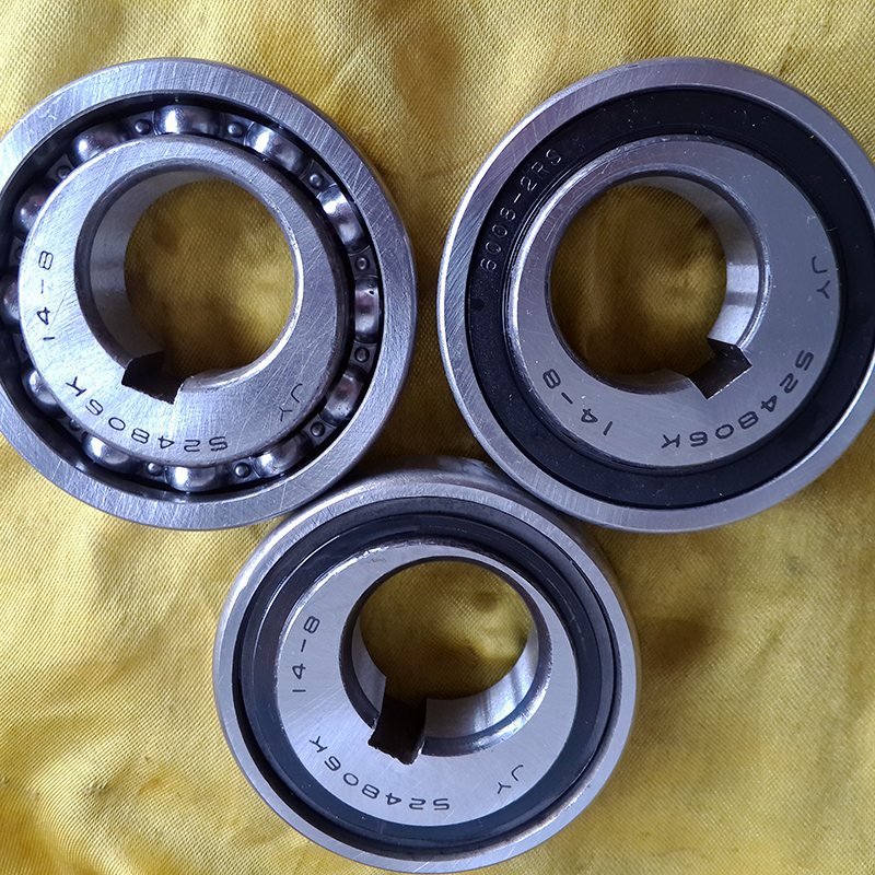 Ecentric bearing 524806K 30*70*18 5 APM bearing inside 35 40 25 90