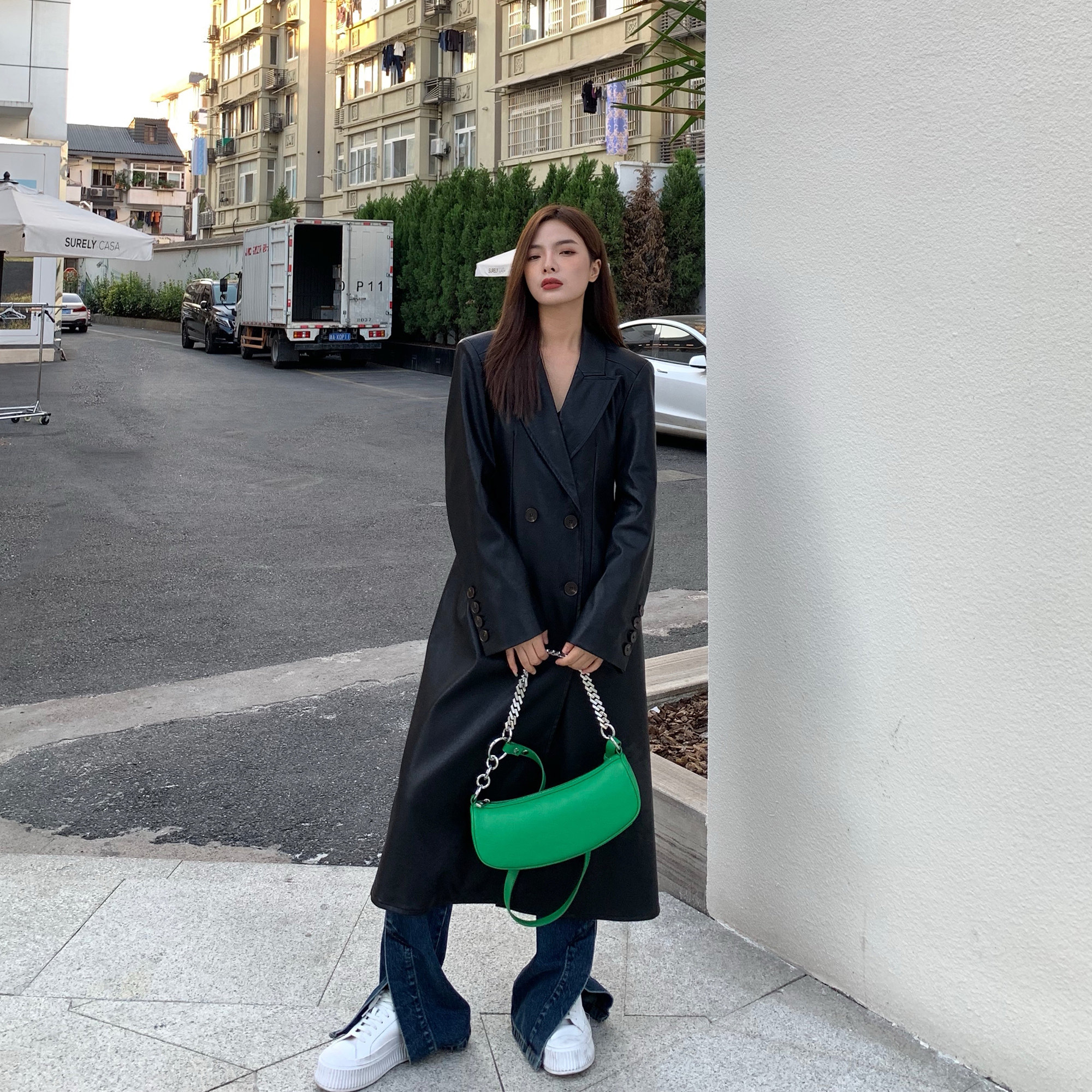 Chen Mifan high-end black leather suit jacket women's autumn and winter temperament loose over the knee mid-length coat