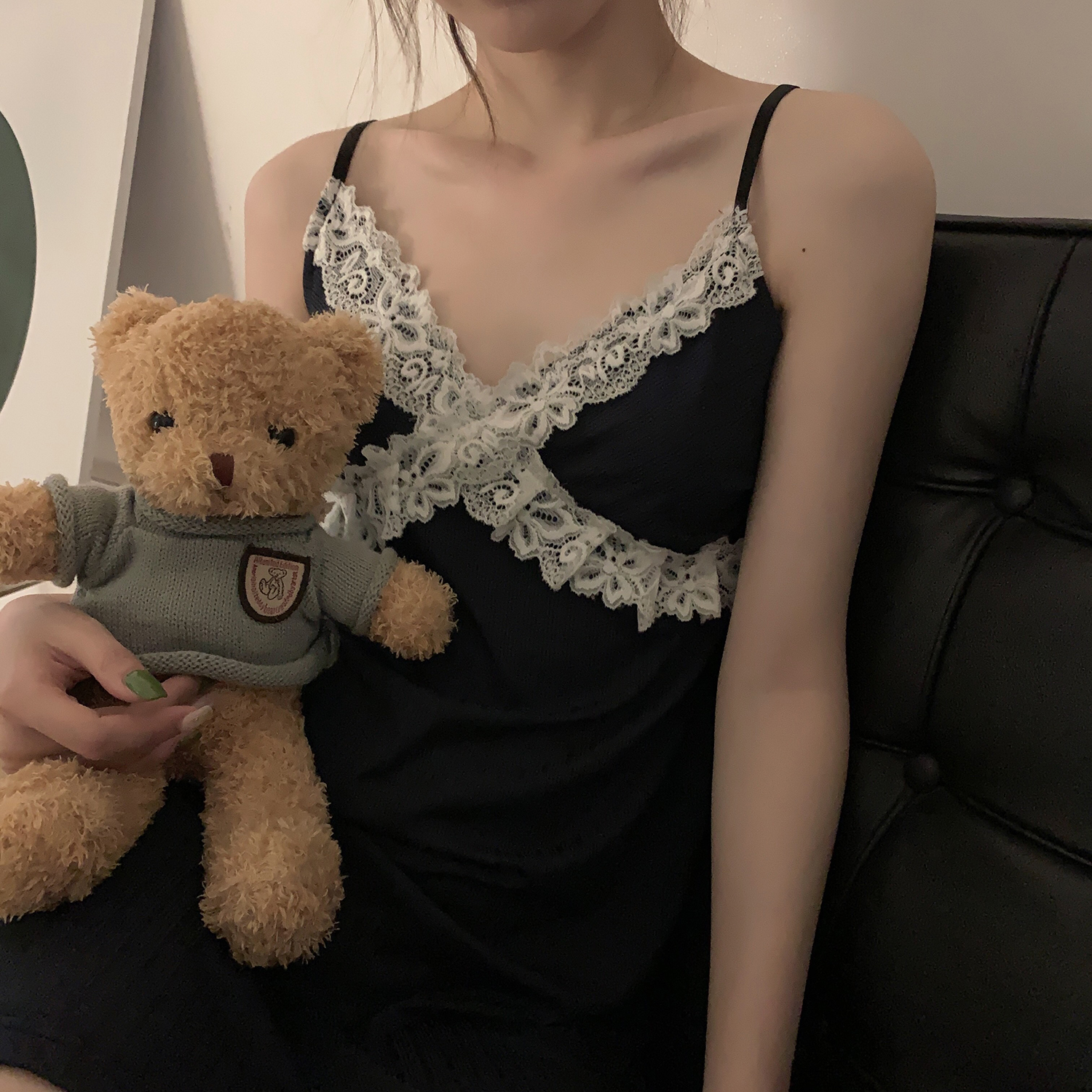 Xin Help Homedress sexy woman taste lace cross Modale pyjamas V collar harness Sleeping dress Women Summer