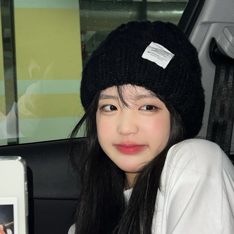 Chunky Knit Beanie for Women, Autumn and Winter, Korean Style, Versatile, Large Head Circumference, Loose Fit, Trendy, Makes Face Look Smaller, Cable Knit Hat Chunky Knit Beanie for Women, Autumn and Winter, Korean Style, Versatile, Large Head Circumference, Loose Fit, Trendy, Makes Face Look Smaller, Cable Knit Hat