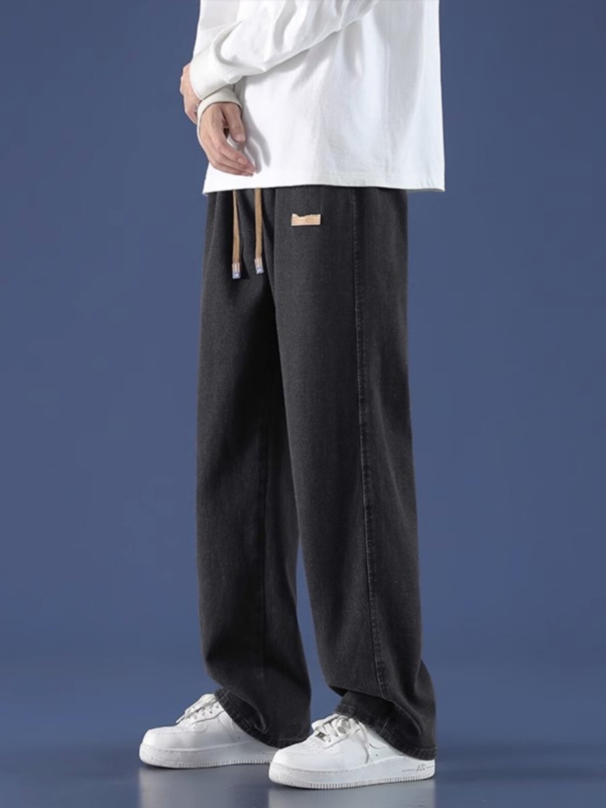 2024 NEW JEANS MENS SPRING AND AUTUMN FASHION LOOSE STRAIGHT LEG PANTS MENS WIDE-LEG CARGO CASUAL PANTS