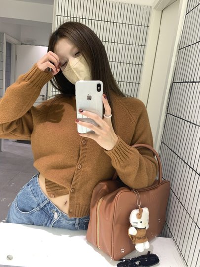 Apricot-Colored Round-Neck Soft and Fluffy Long-Sleeved Sweater Knit Cardigan for Women, Autumn and Winter Korean Style Casual Short Top, Yellow