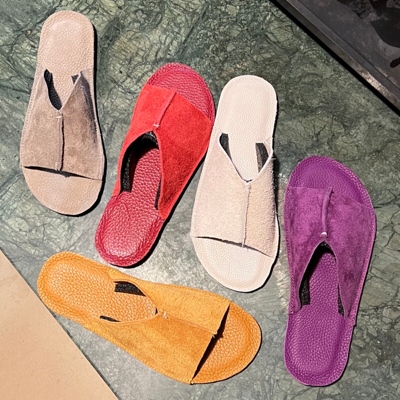 Fan Welfare: Guangzhou Handmade Shoes, Sandals and Slippers Fan Welfare: Guangzhou Handmade Shoes, Sandals and Slippers