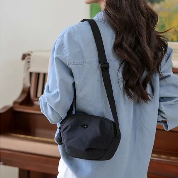 Multi-Layer 2025 New Trendy Fashion Versatile Lightweight Unisex Fabric Bag Casual Shoulder Crossbody Phone Bag