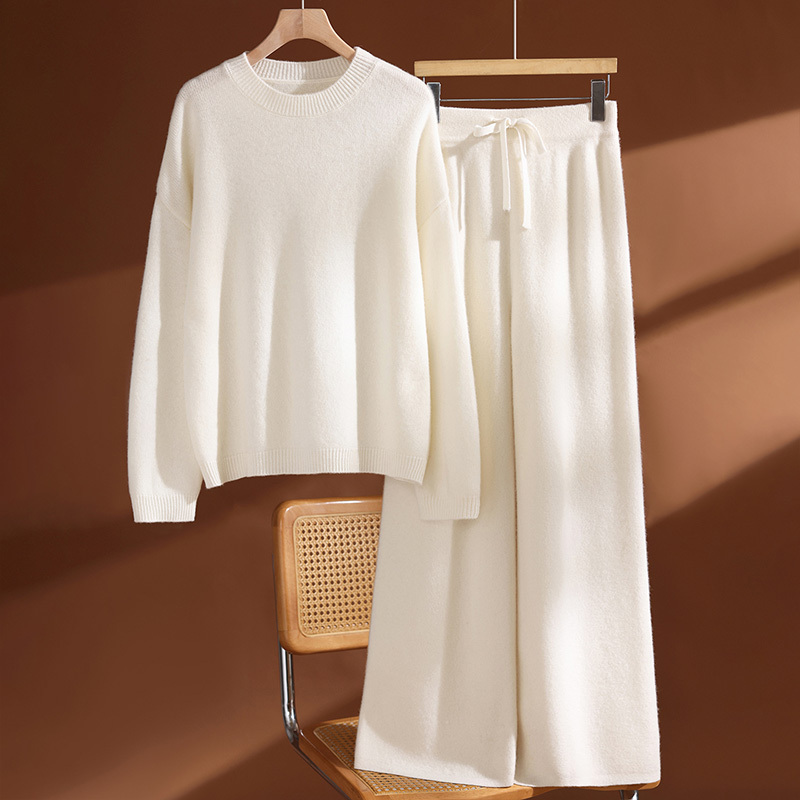 Autumn and Winter 100% Wool Knitted Suit for Women, Loose Round Neck Long-Sleeved Wide-Leg Pants Two-Piece Set, Drapey Two-Piece Set, Solid Color