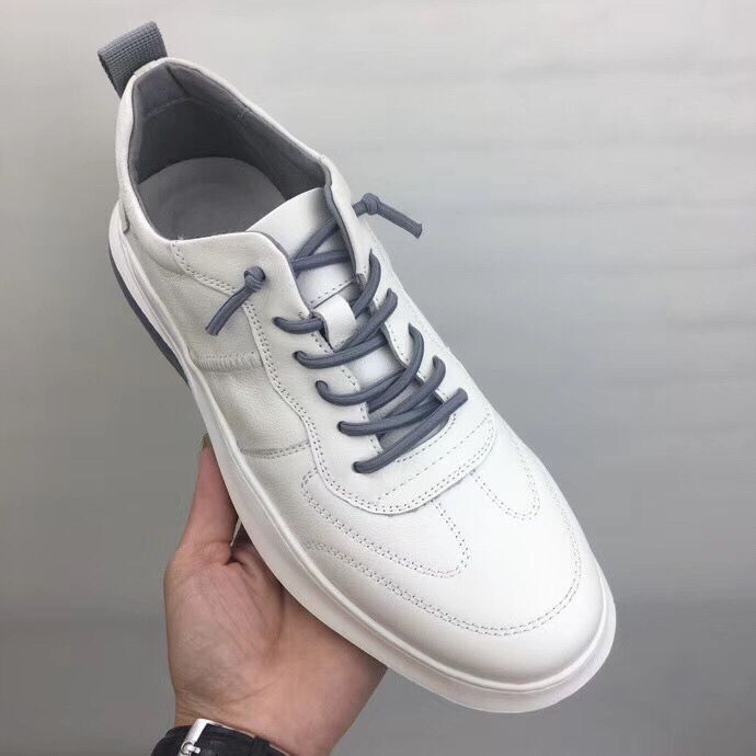 Denmark withdraws the cabinet and clears the warehouse men's shoes leather new top layer cowhide one pedal soft bottom breathable white shoes running men's shoes