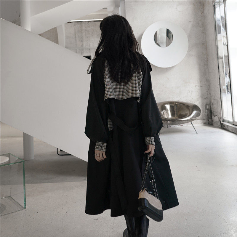 Black windcoat jacket woman 2022 new spring autumn medium long version of small child casual student Grand coat High feeling relaxed