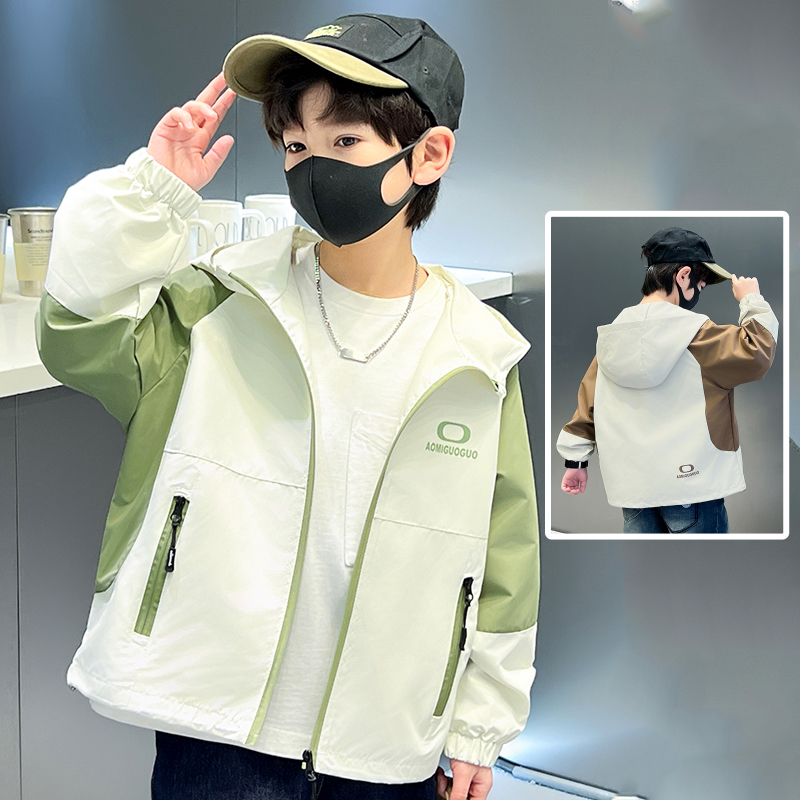 Children's Clothing Boys' Jacket Spring and Summer 2026 New Style Boys' Sun Protection Clothing Hooded Summer Sportswear Top Thin