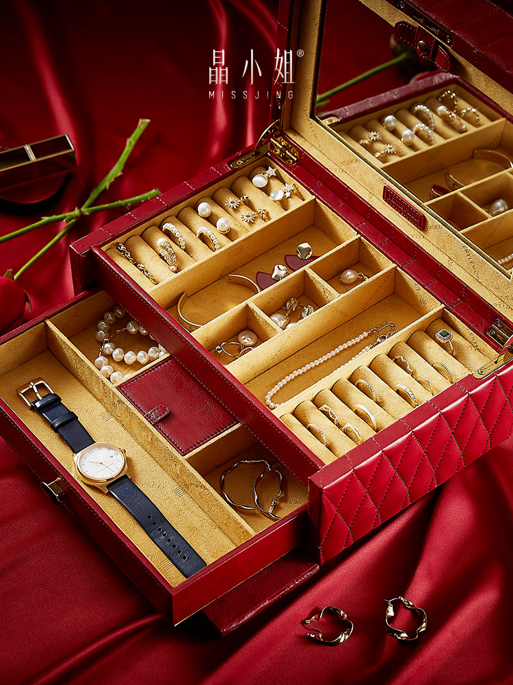 Miss Crystal wedding gift with lock leather jewelry box Jewelry box Red high-grade Chinese jewelry storage box gift