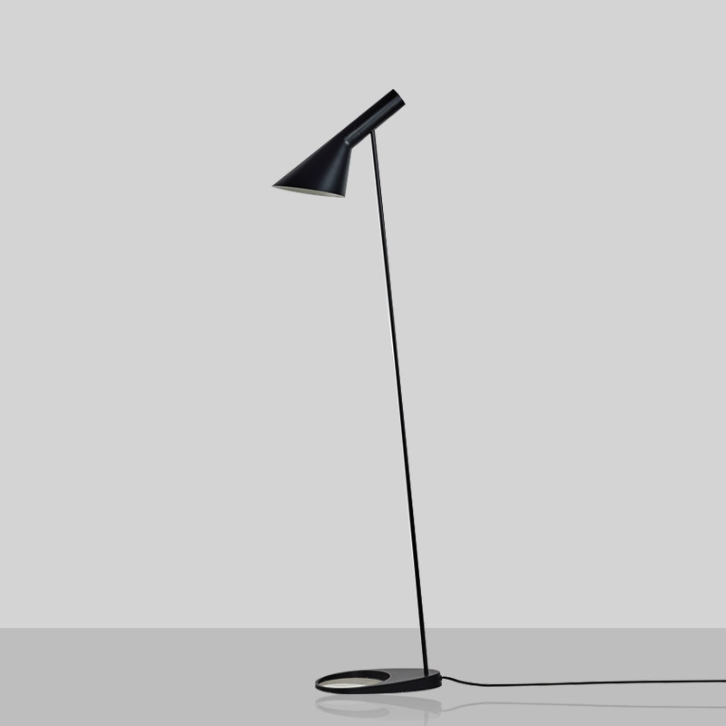 Nordic Denmark Designer Summary Lights Lights Living Room Sofa Vertical Lights Simplified Modern Bedroom Lights