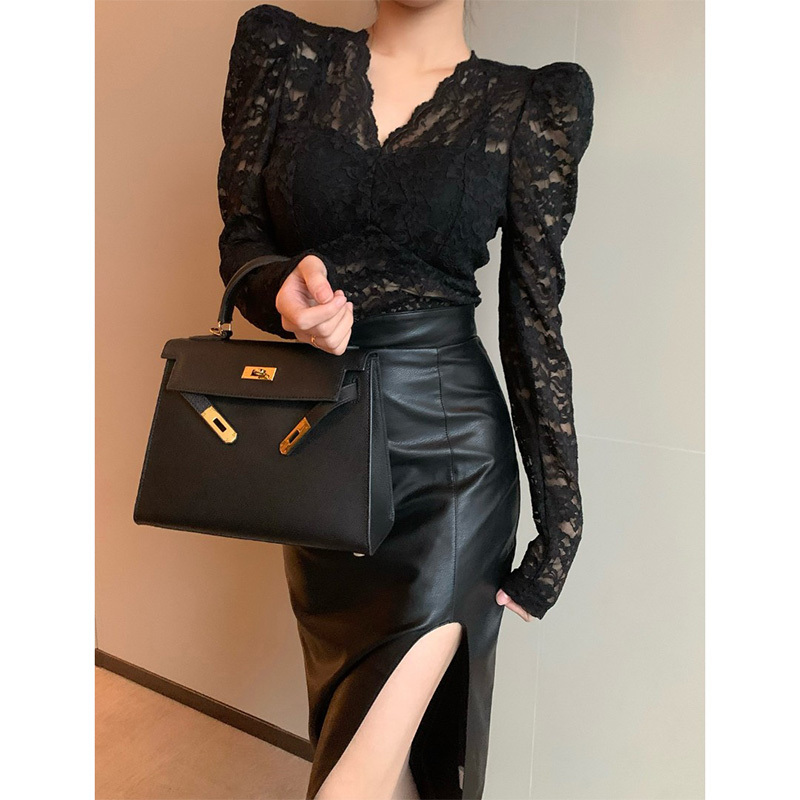 Sexy Slimming V-Neck Blouse New 2026 Popular Autumn and Winter Base Shirt for Women Fashionable Stylish Lace Top