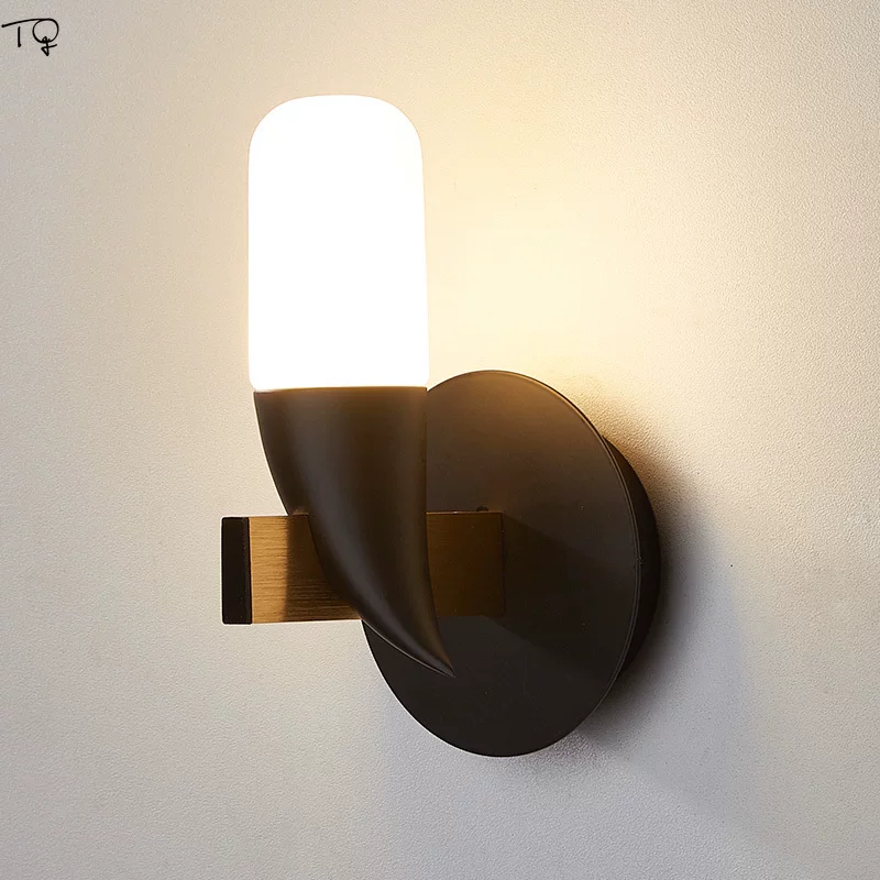 [Nordic Fashion Bird Lamp Glass Led Wall Lamp White Black Bed]