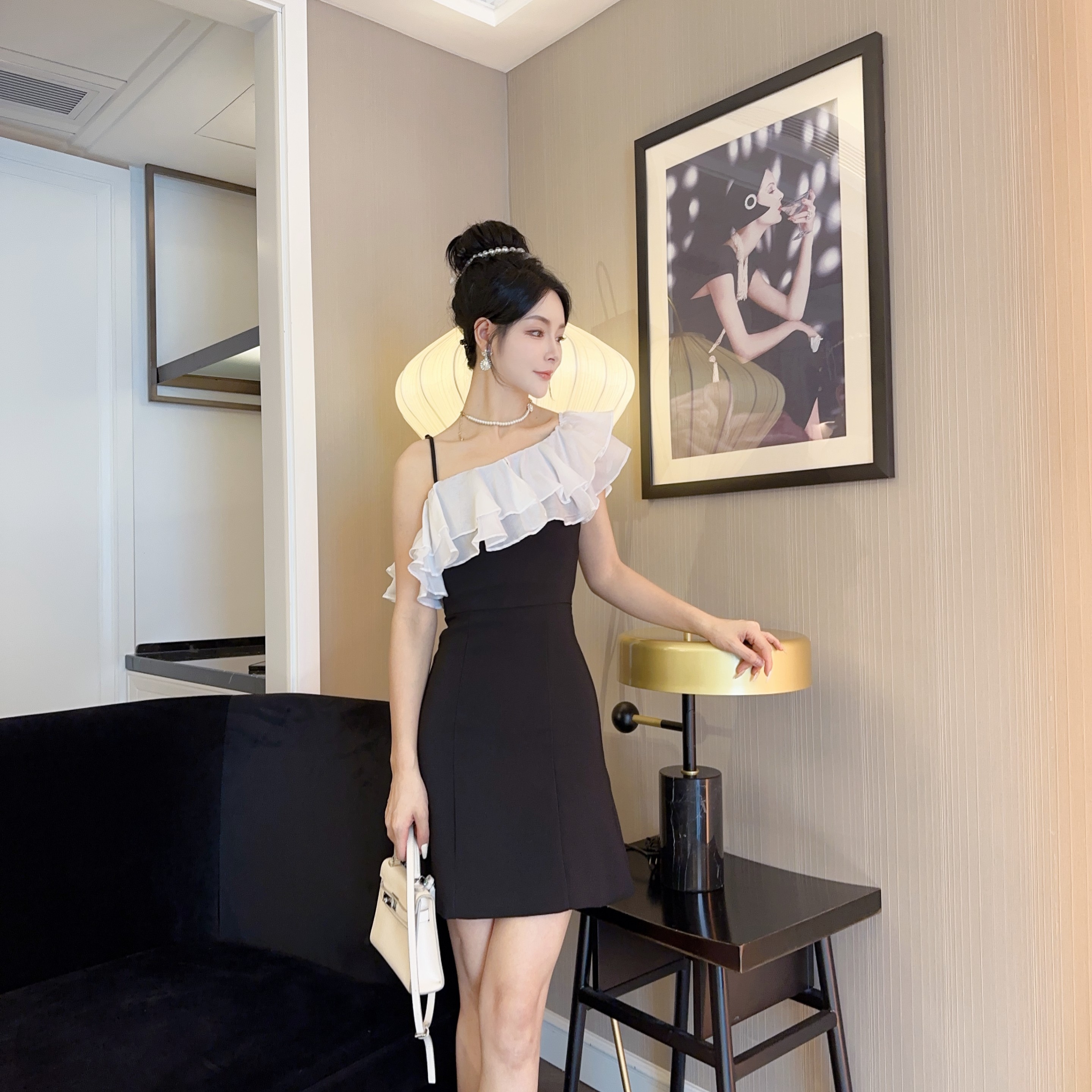 C3653 2060K ÁO HAI DÂY NỮ RUUREAG SEXY GỢI CẢM SEXY MÙA HÈ HAI DÂY HỞ VAI THỜI TRANG NỮ G05 SẢN PHẨM MỚI