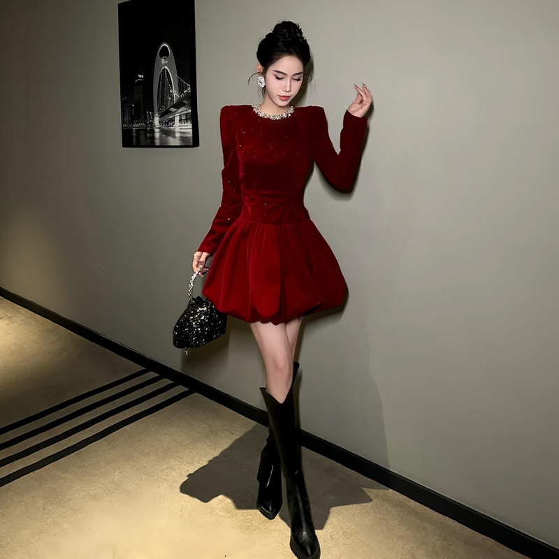 European Style Petite Dress for Women, Autumn and Winter, Rich Girl Sequin Waist-Cinching Slimming Stunning Red Bubble Dress European Style Petite Dress for Women, Autumn and Winter, Rich Girl Sequin Waist-Cinching Slimming Stunning Red Bubble Dress