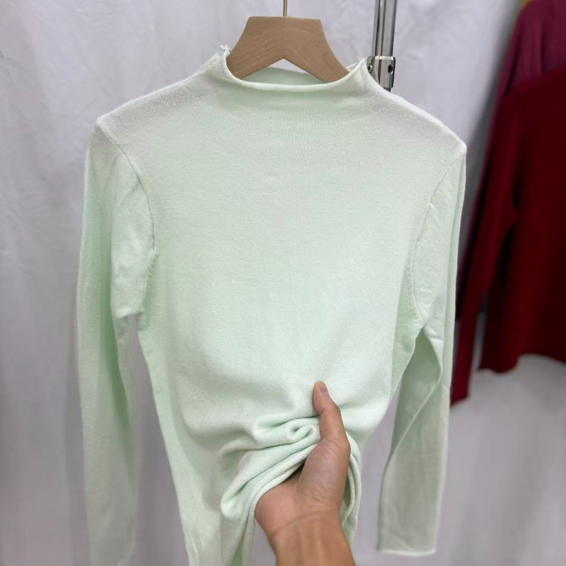 Autumn and Winter Light Pea Green Half-Turtleneck Knitted Base Shirt for Women, Long-Sleeve Slim-Fit Sweater in Mint Green