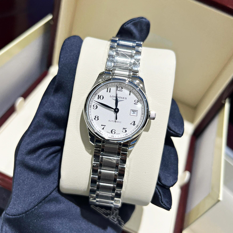 精致机械美学：解读浪琴名匠精钢自动女表L2.257.4.78.3