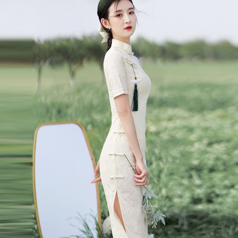 New cheongsam 2021 new young women Autumn daily wear improved medium long waist girl dress