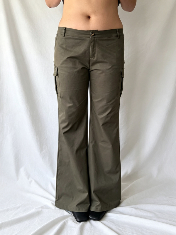 Margaretby Plus-Size American-Style Low-Waist Retro Cargo Pants Margaretby Plus-Size American-Style Low-Waist Retro Cargo Pants