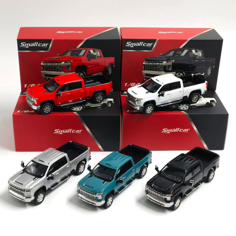 Smallcar 1:64 Chevrolet Silverado Alloy Car Model Simulation Collectible American Pickup Truck