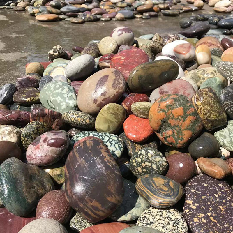 Natural Patterned Pebbles, Raw Stones from the Yangtze River, Garden Courtyard Villa Fish Tank Fish Pond Landscaping Garden Decoration Stones