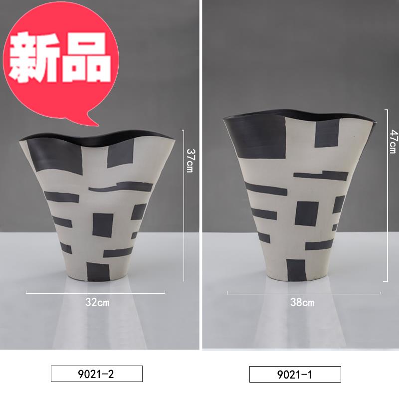 I and contracted, black - and - white creative ceramic vase furnishing articles 18 dried flower arranging flowers, sitting room, the Nordic household act the role of TV ark