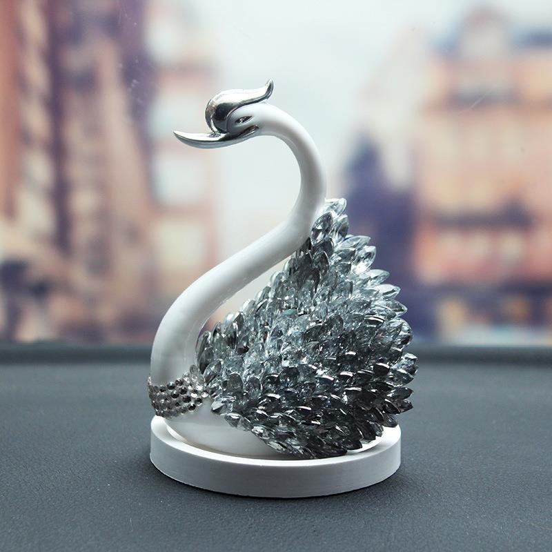 Car decoration creative couple crown swan car decoration decoration car decoration perfume creative aromatherapy decoration