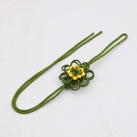 Армейский зеленый хризантемный узел