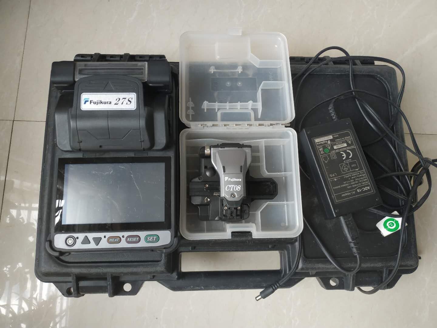 Japan's Fujikura Fujikura 27S fiber fusion machine imported fusion machine 9 2 into the new fusion machine