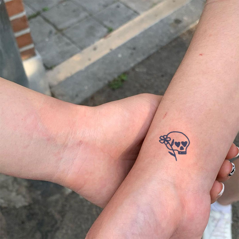 Gattoo Flower Skull Mini Series Small Pattern Dark and Quirky No-Adhesive Realistic Square Tattoo
