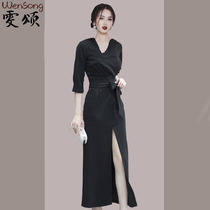 Superior sense temperament name Yuanyan dress lady 2022 Fall new body slim fit waistcoat V collar skirt womens dress