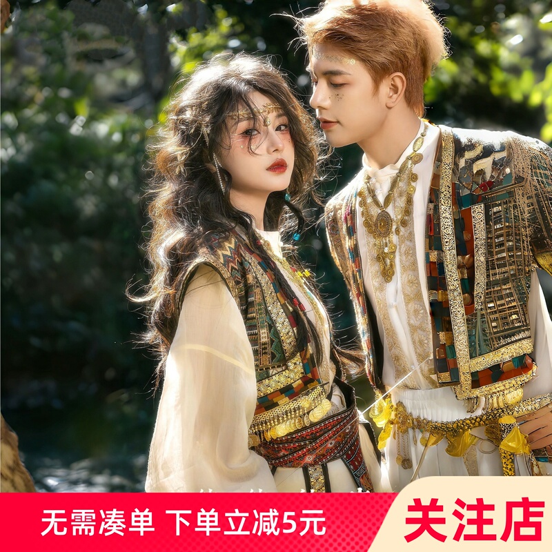 Men and Women in Xinjiang Uyghur Clothing, Wedding Photos, Exotic Ethnic Minority Style Wedding Photos, Vacation Style Goddess